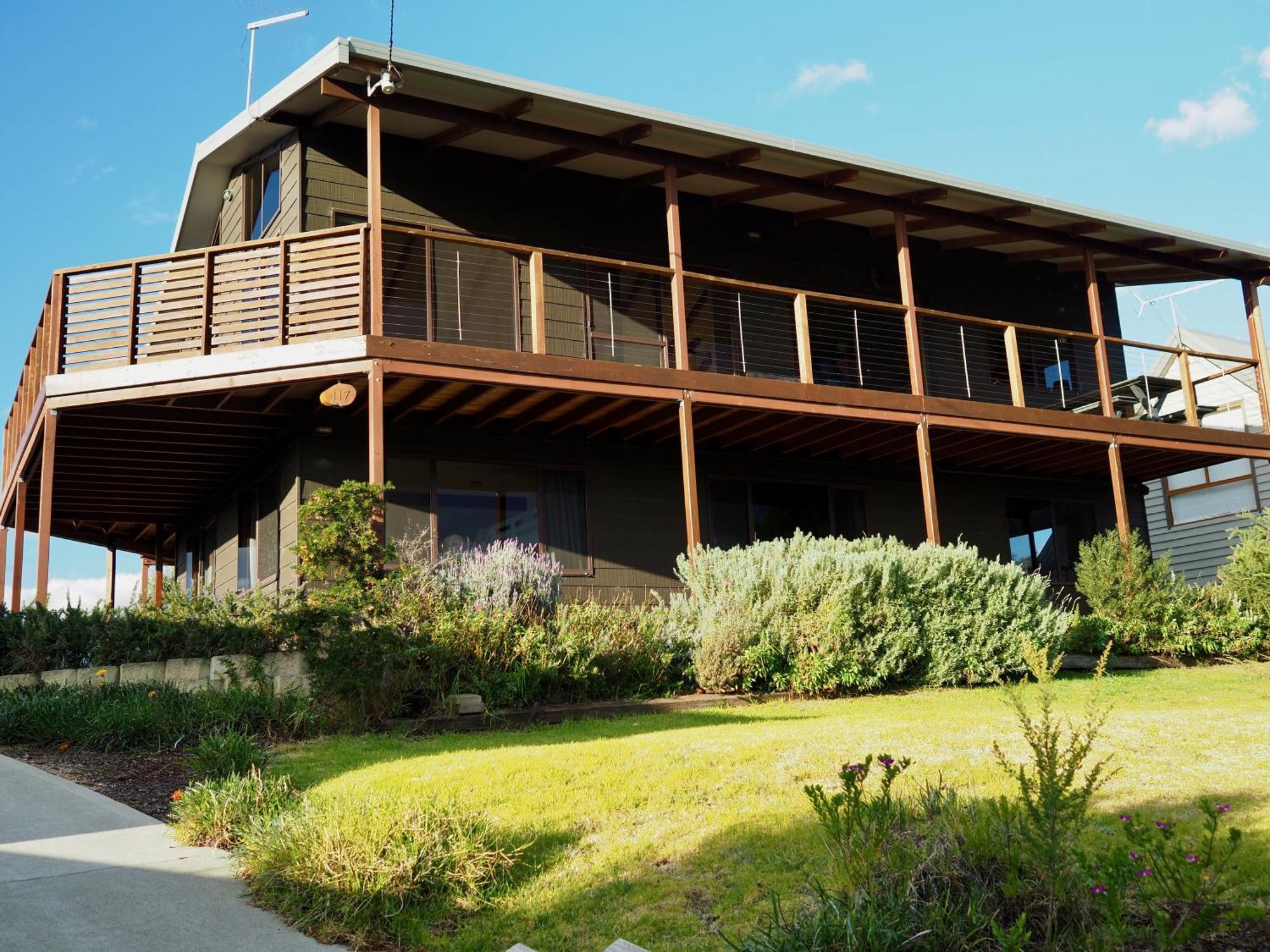 Villa Zenith Coles Bay Esterno foto